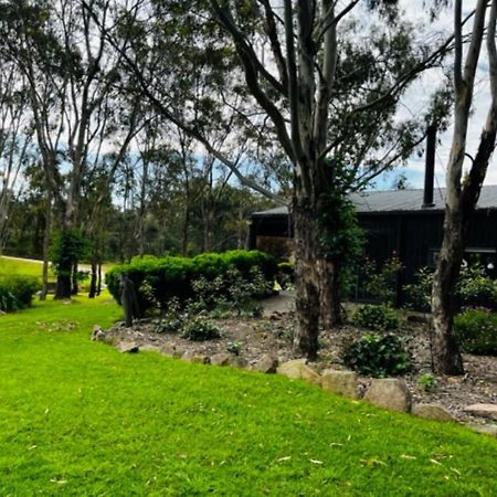 Granite Gardens Cottages & Lake Retreat Stanthorpe Exterior photo
