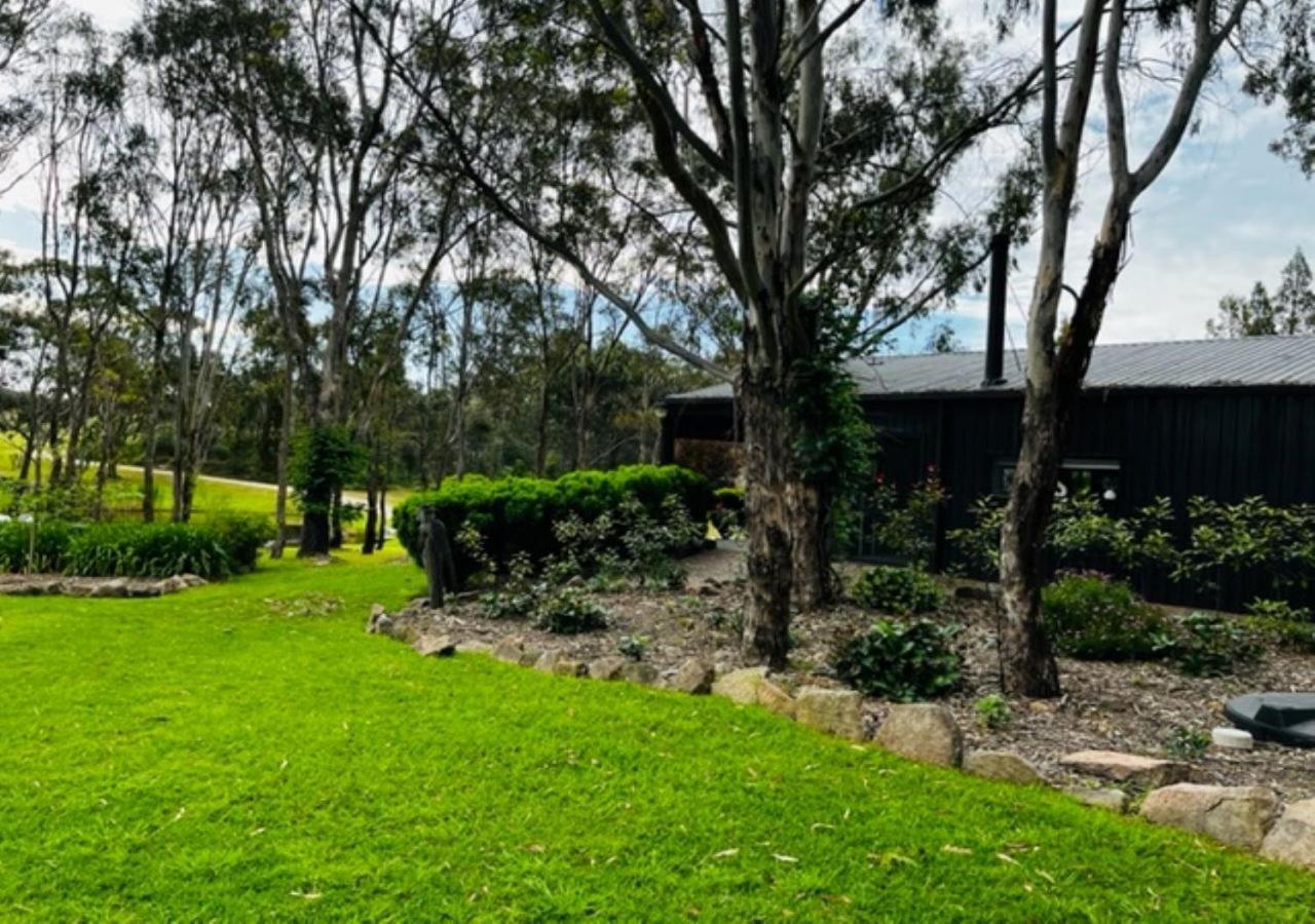 Granite Gardens Cottages & Lake Retreat Stanthorpe Exterior photo