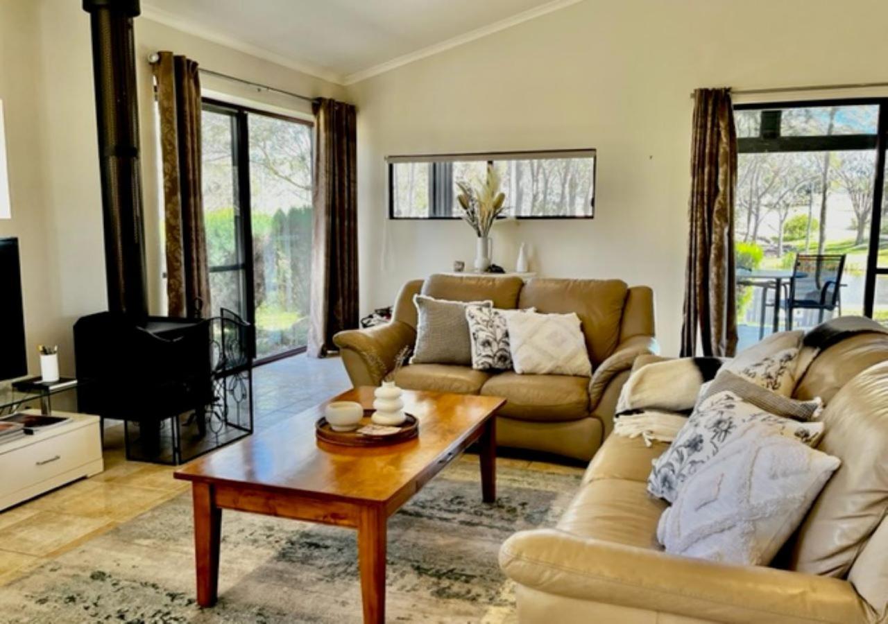 Granite Gardens Cottages & Lake Retreat Stanthorpe Exterior photo